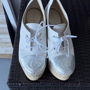 Gucci Women's White and Silver Espadrille Shoes